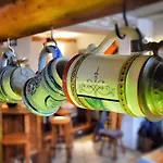 Zum Alten Krug 3* Νάουμπουργκ