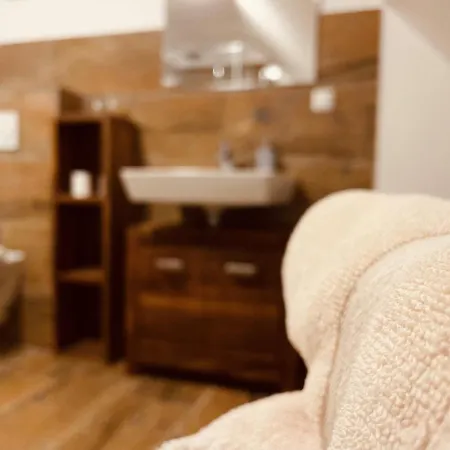 Zum Alten Krug Szálloda Naumburg