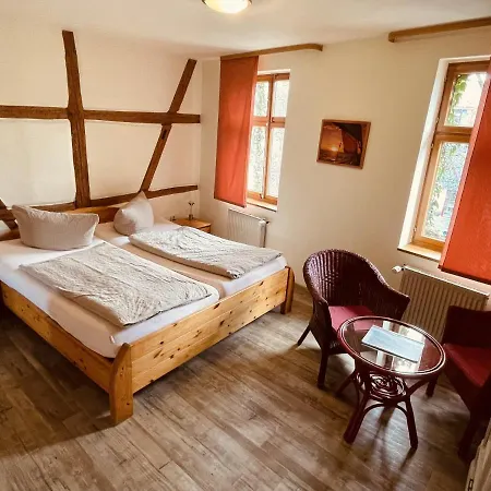 Zum Alten Krug Hotel Naumburg (Saale)