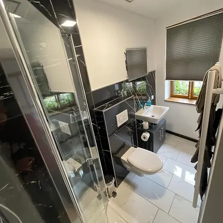 Szálloda Zum Alten Krug