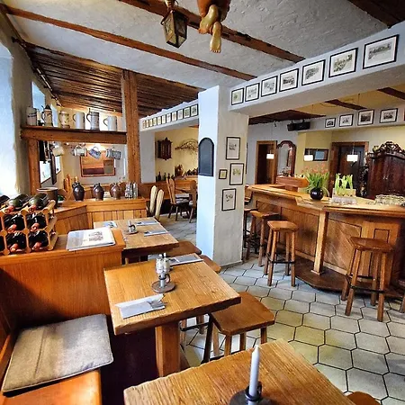 Zum Alten Krug 3* Naumburg (Saale)