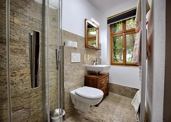 Zum Alten Krug Hotel