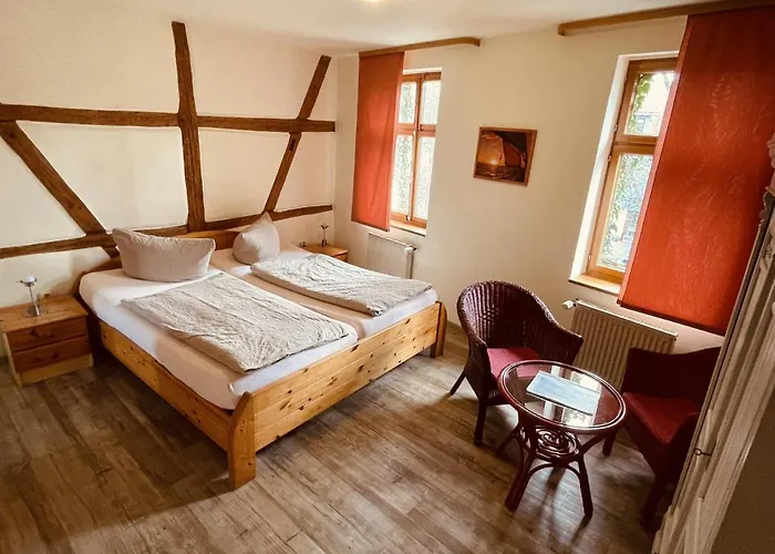 Zum Alten Krug Hotel Naumburg (Saale)