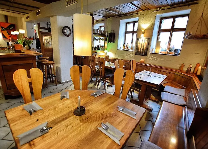 Zum Alten Krug Hotel 3*